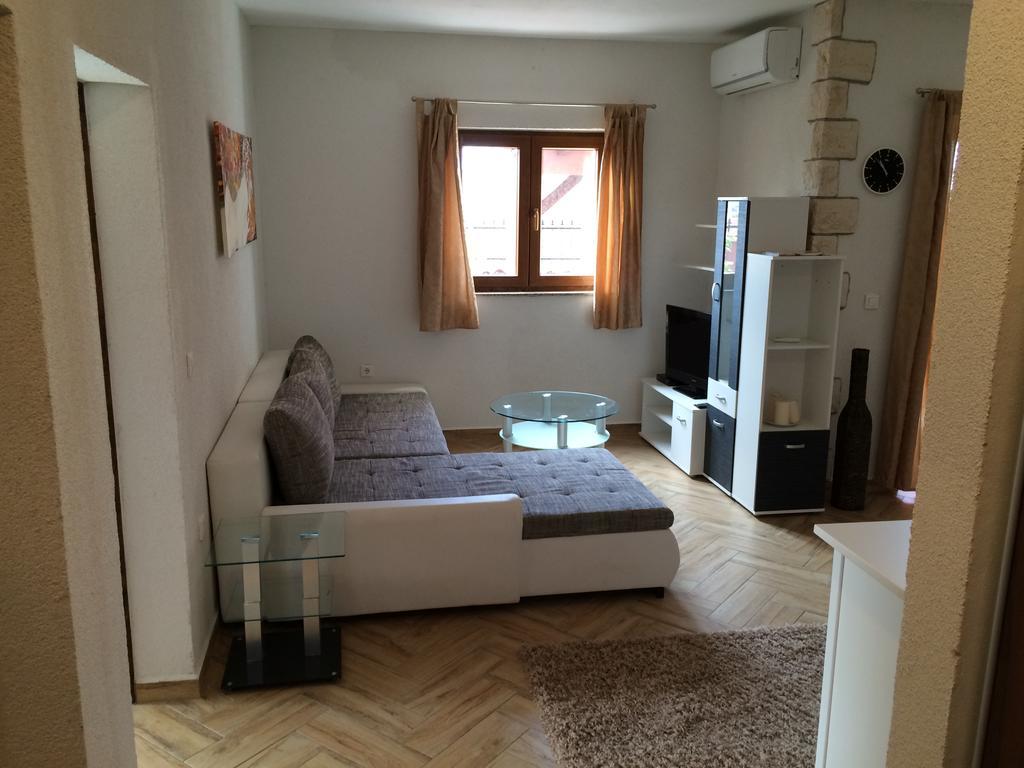 Apartments Brioni-Blick Fažana Екстериор снимка