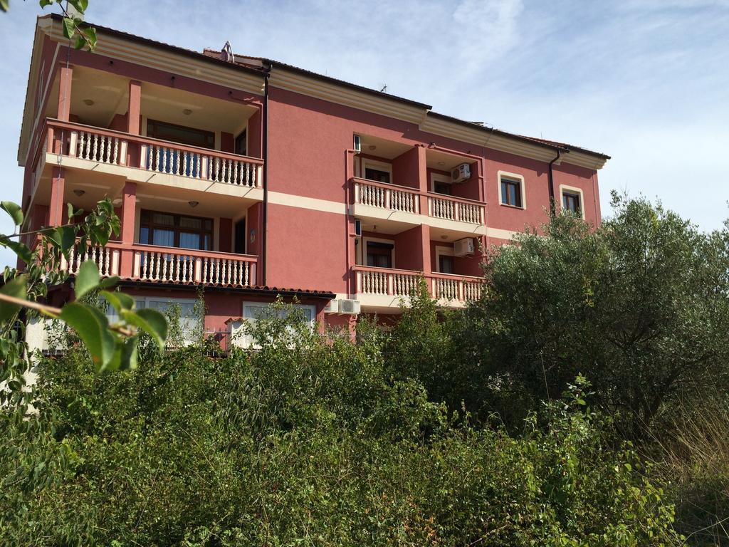 Apartments Brioni-Blick Fažana Екстериор снимка