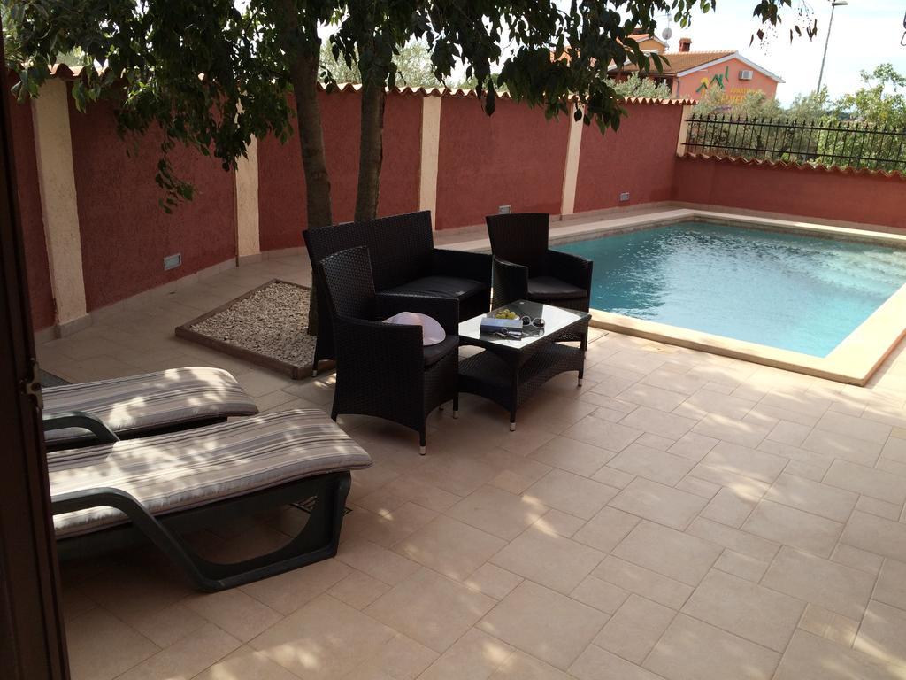 Apartments Brioni-Blick Fažana Екстериор снимка